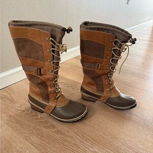 Sorel Brown and Tan Conquest Carly Boots